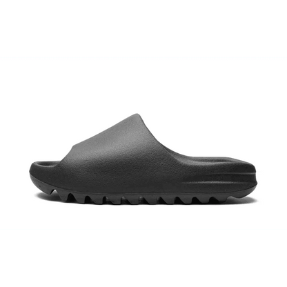 Yeezy Slide Onyx - Passeport Cases